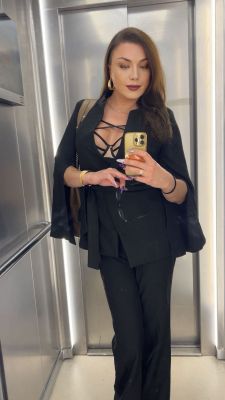 Знакомства в Оренбурге — Эля Сюрприз , 30 лет